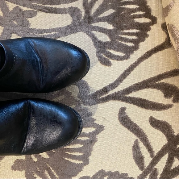 Preowned Women’s Black Tall Knee Boots 71/2 - Picture 5 of 7